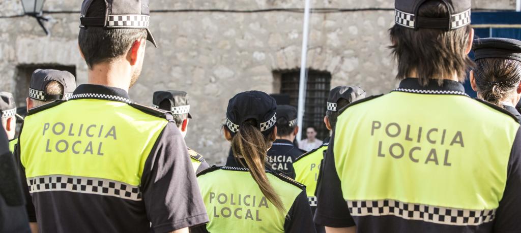 CONVOCADAS SEIS PLAZAS DE AGENTES DE POLICÍA LOCAL DEL AYUNTAMIENTO DE CANDELEDA.