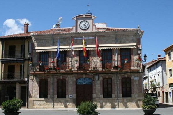 ayuntamiento-candeleda-imagen